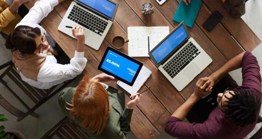 Top 6 Networking and Job Tips For Students In Indore